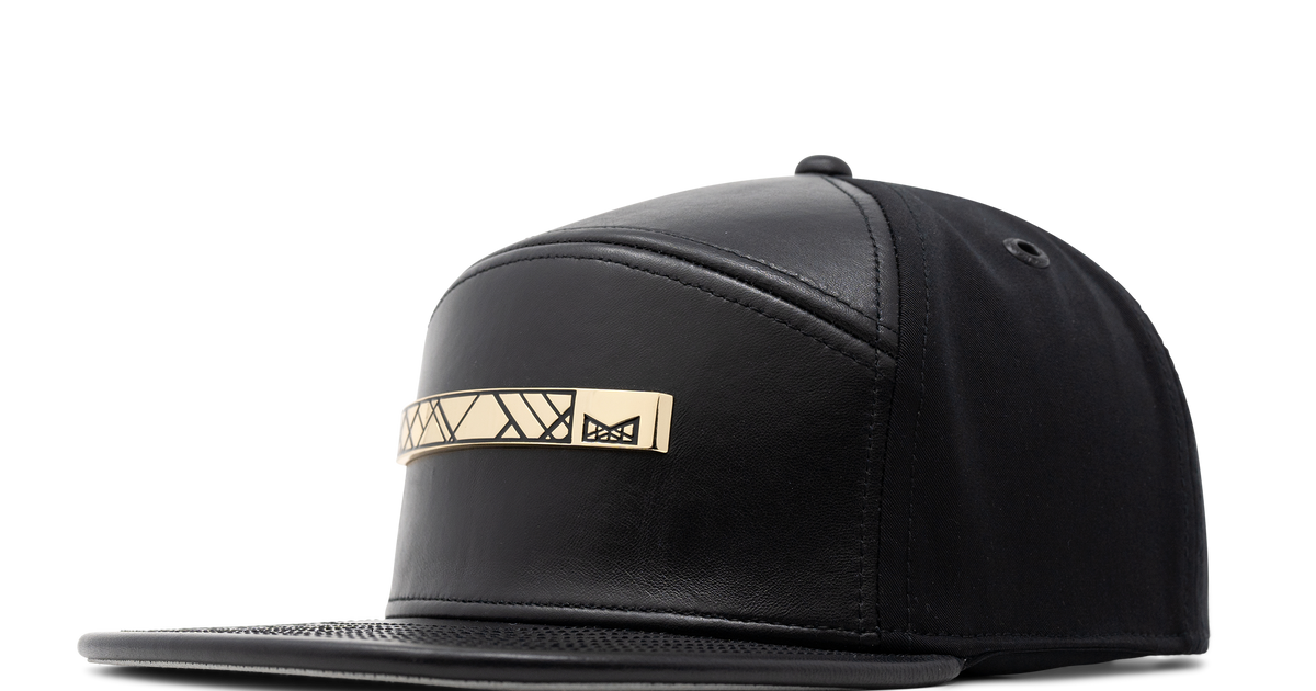 The Bar Decade Men s Strapback Hat melin