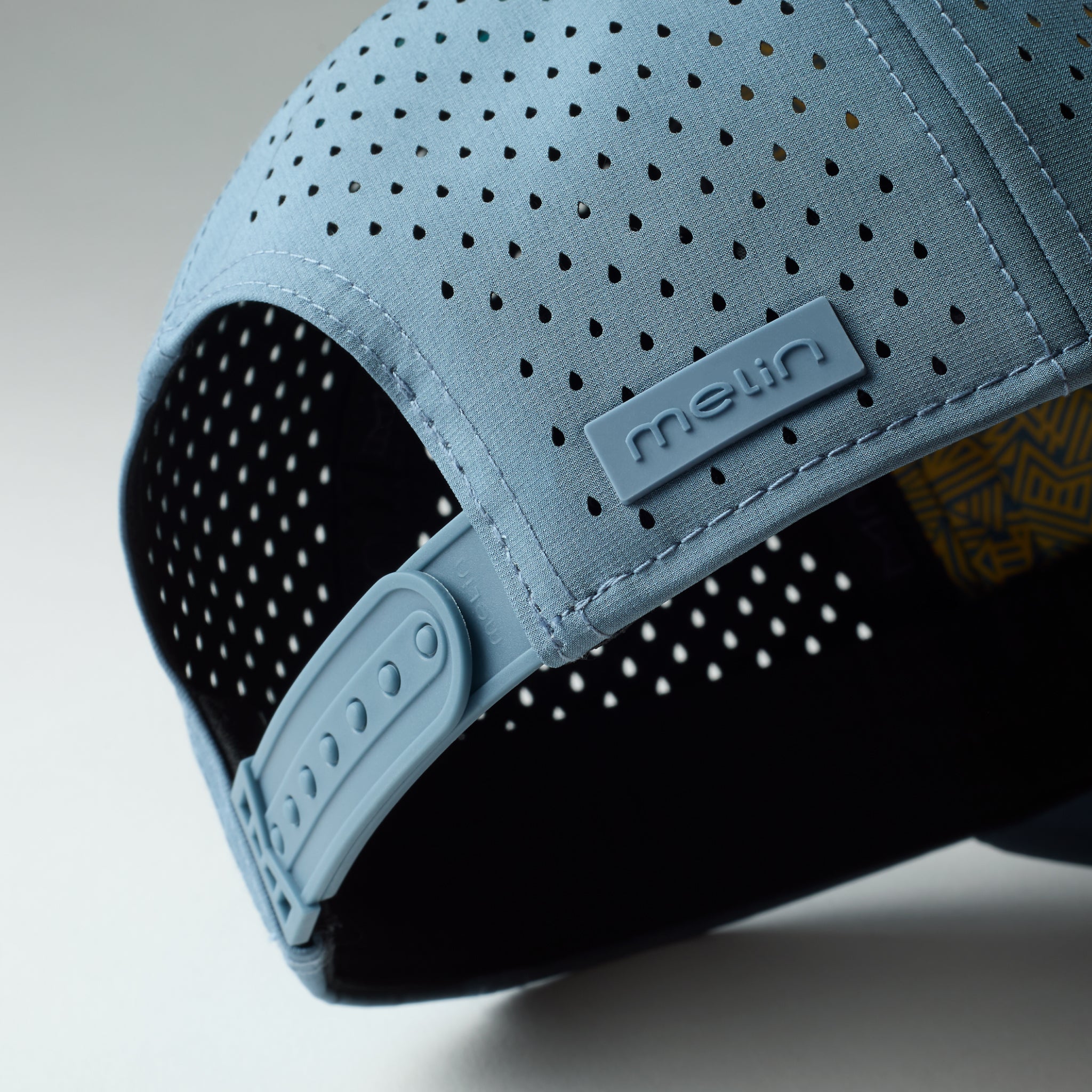 melin A-Game Icon Hydro Blue Stone Gum snapback hat