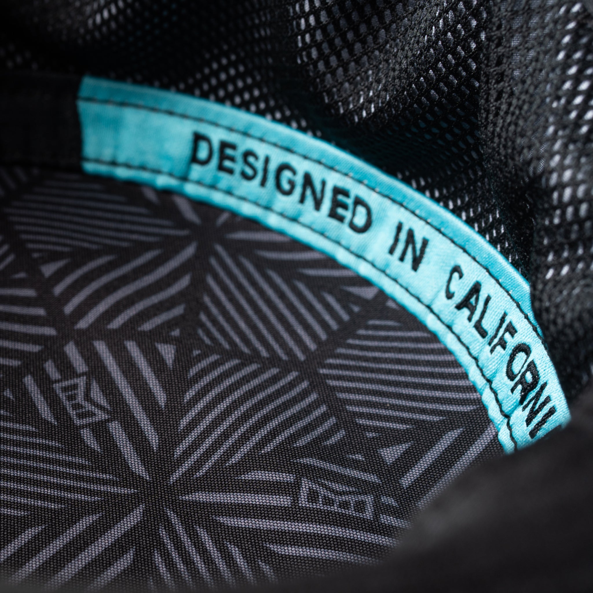 The gallery image for the melin Caddy bucket hat