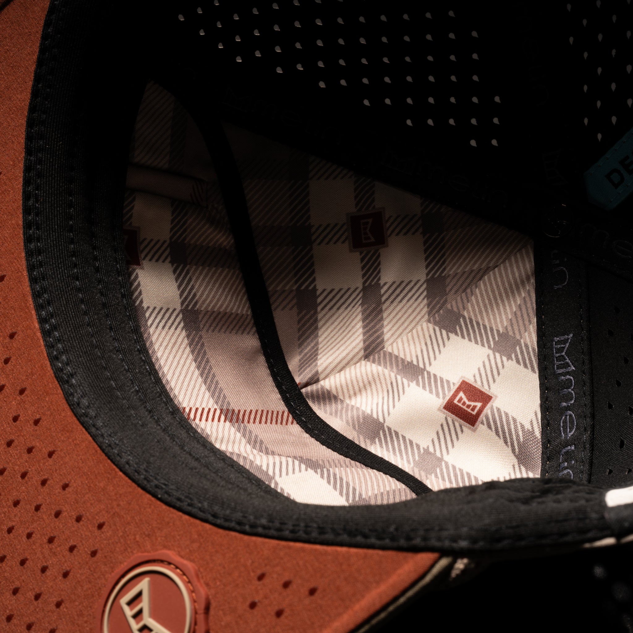A gallery image of the melin Coronado Links Hydro hat in cobblestone, 3 of 5